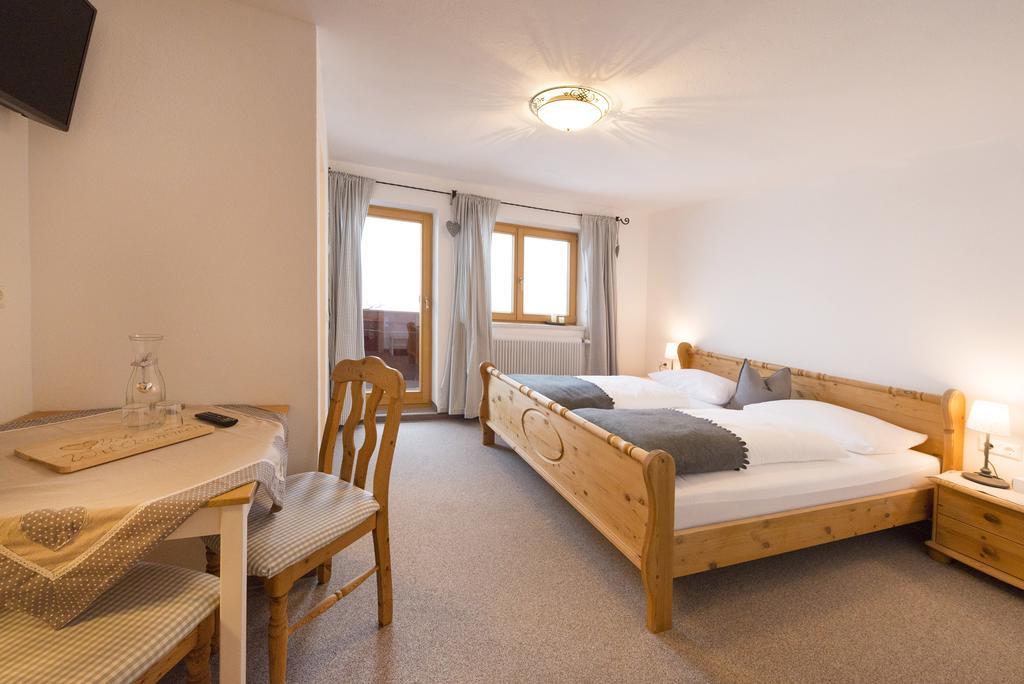 Fuerstenhaeusl Alpbach Buitenkant foto